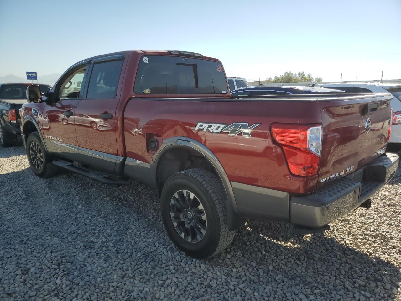 1N6AA1F46HN529031 2017 Nissan Titan Xd Sl