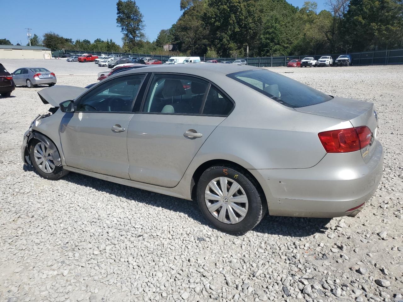 2014 Volkswagen Jetta - Image 2