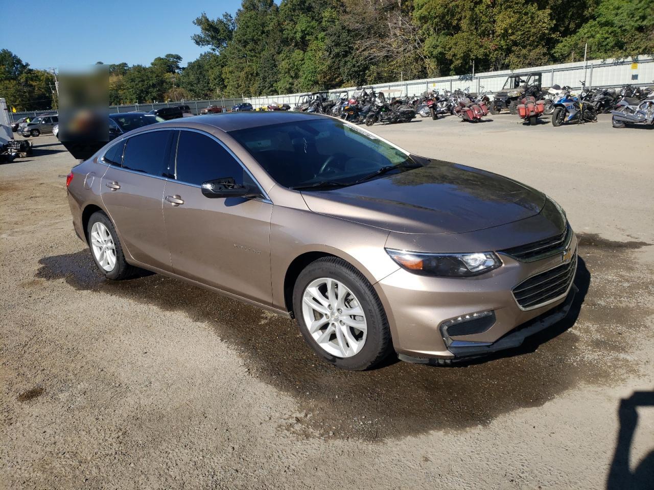 2018 Chevrolet Malibu - Image 4