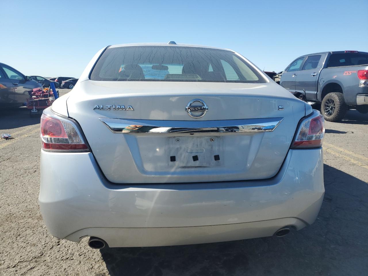 2015 Nissan Altima 2.5 VIN: 1N4AL3AP0FN384338 Lot: 76448304