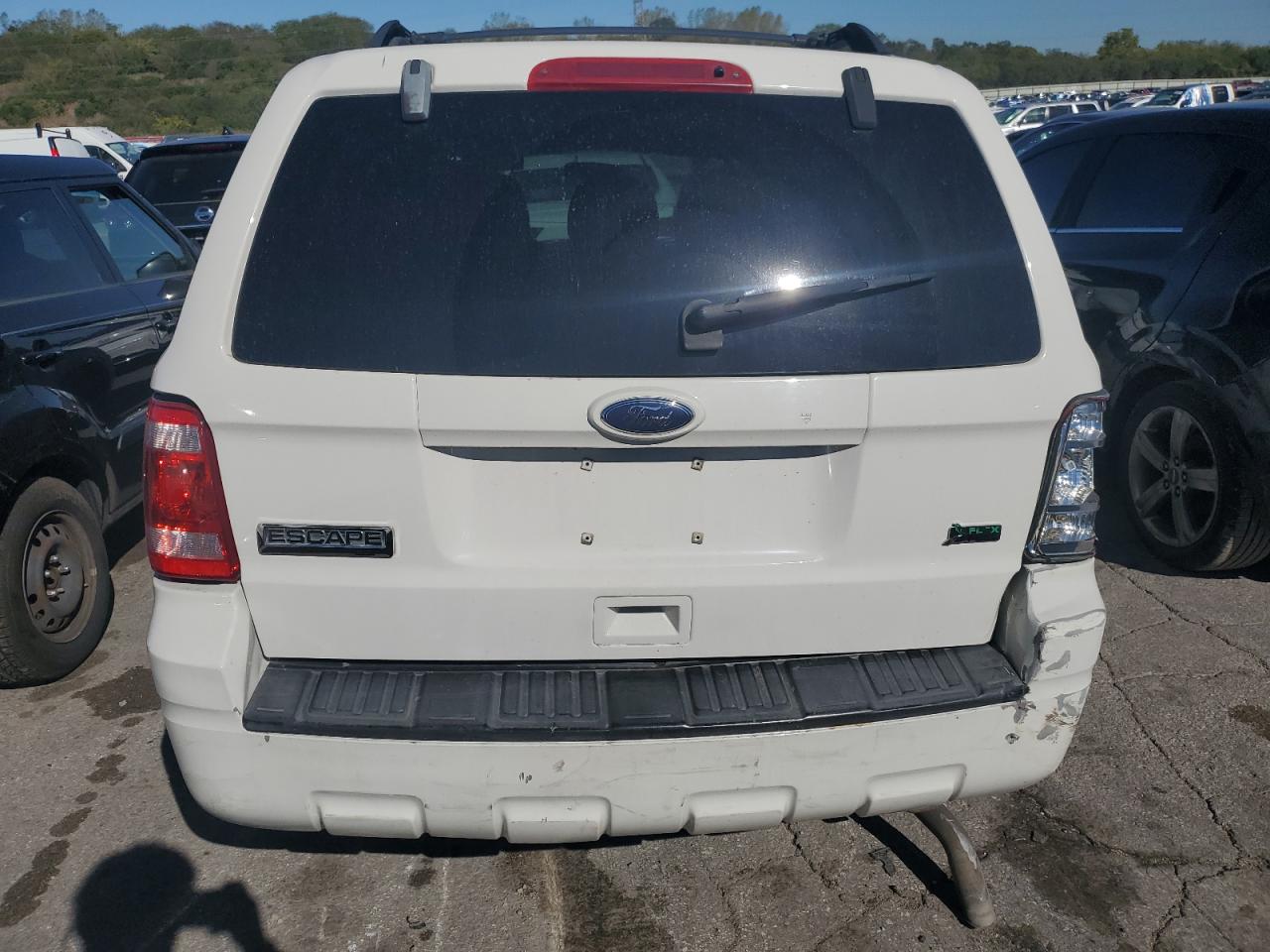 2011 Ford Escape Xls VIN: 1FMCU0C78BKA32143 Lot: 74599594