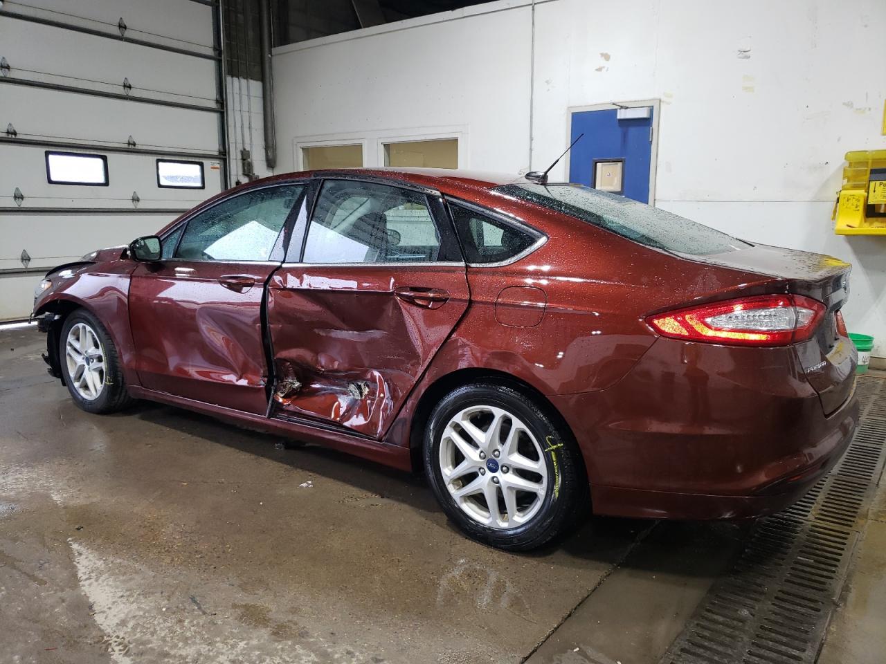 2016 Ford Fusion - Image 2