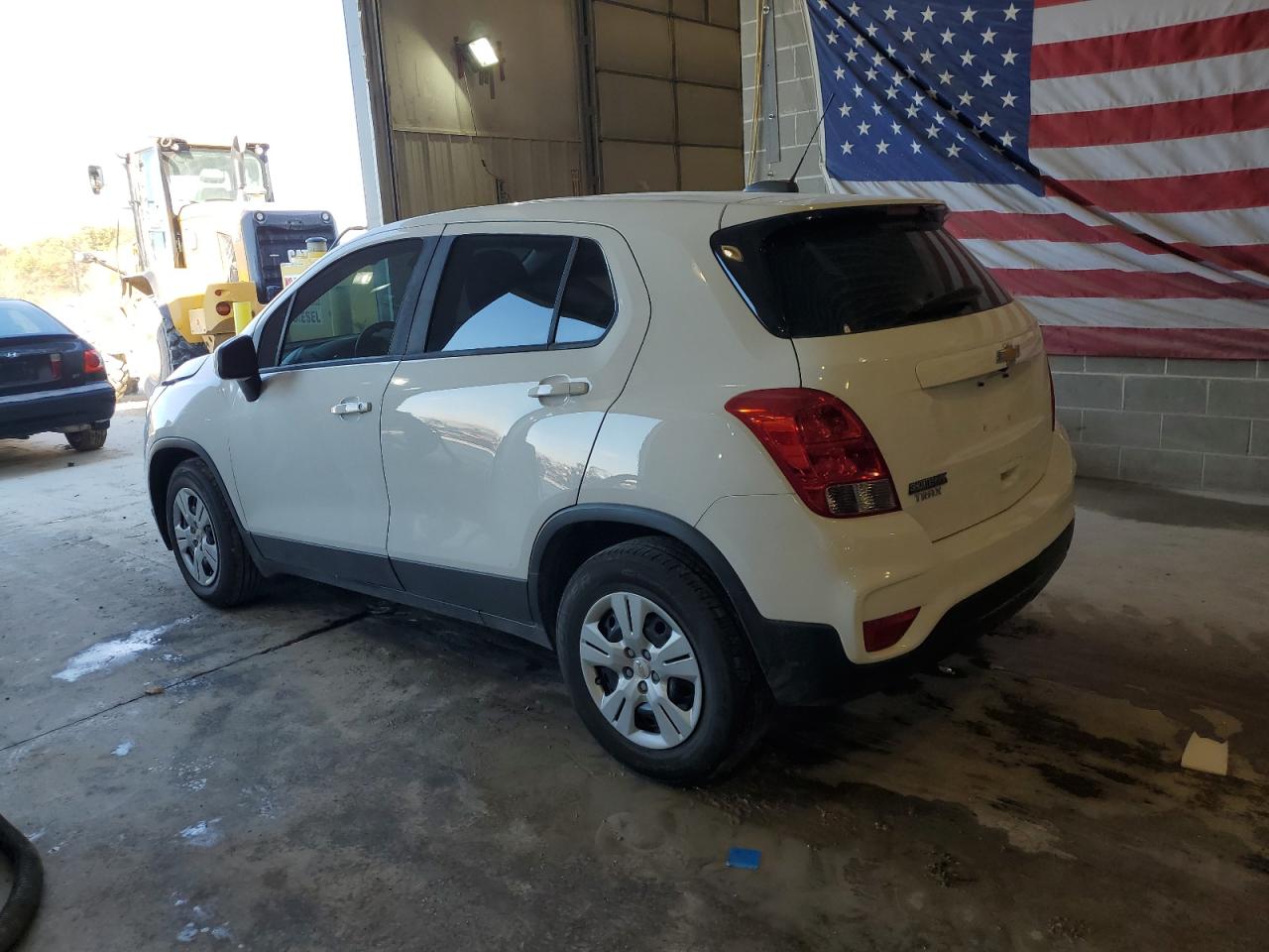 2017 Chevrolet Trax - Image 2