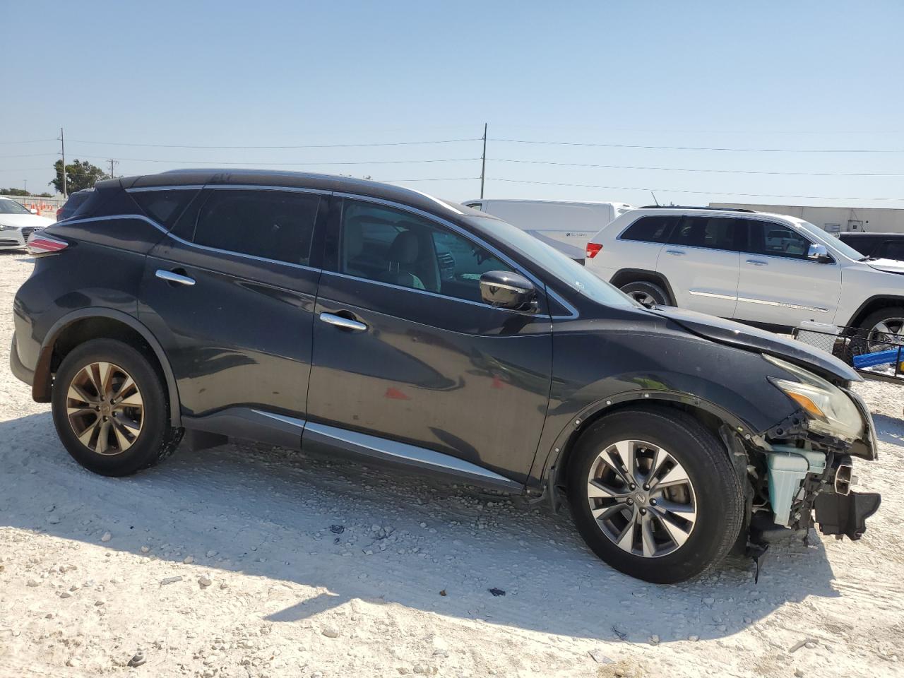 2015 Nissan Murano - Image 4