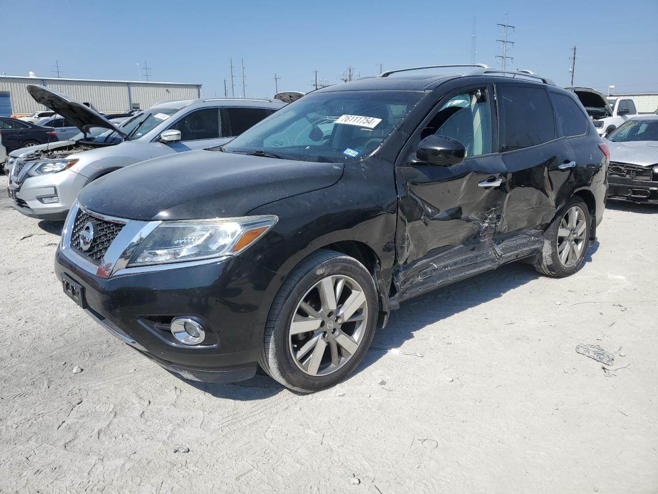 2015 Nissan Pathfinder - Image 1