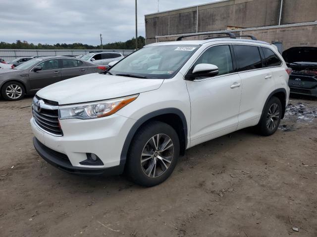 2016 Toyota Highlander Xle