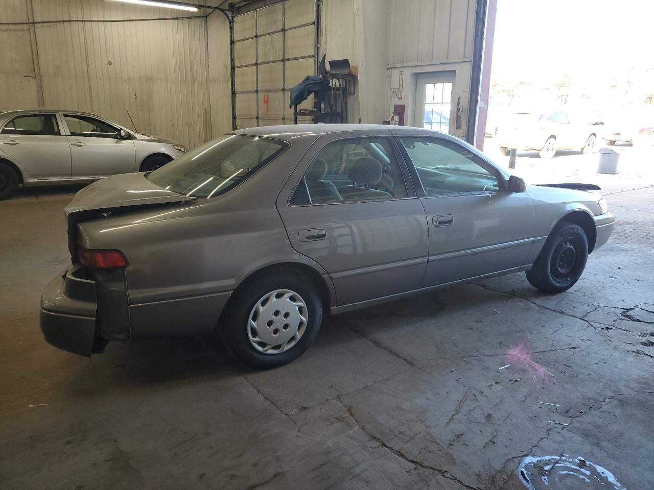 1999 Toyota Camry - Image 3