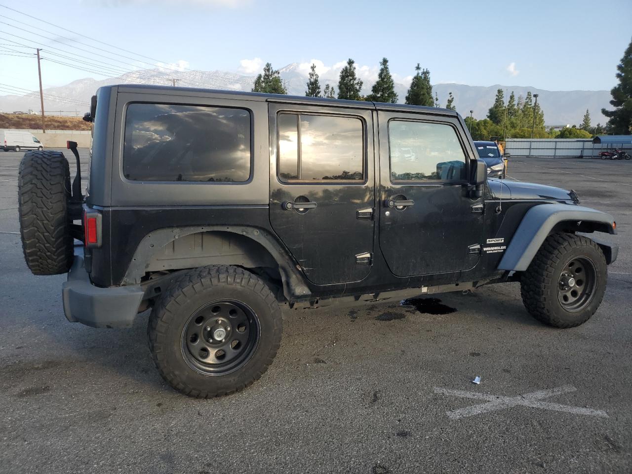 VIN 1C4HJWDG6FL505753 2015 JEEP WRANGLER no.3