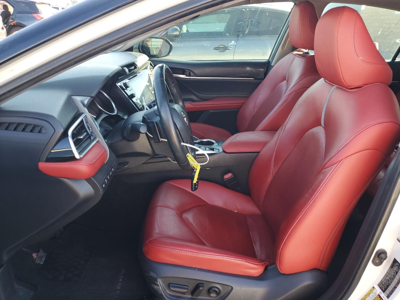 2018 Toyota Camry - Image 7