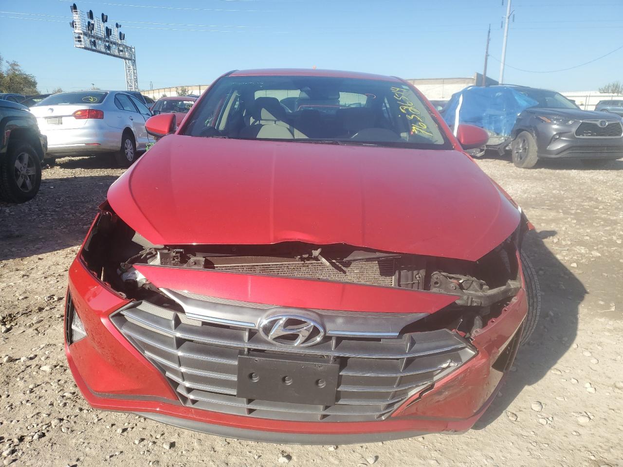 2020 Hyundai Elantra - Image 5