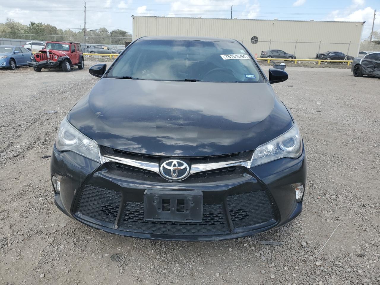 VIN 4T1BF1FK4HU364802 2017 TOYOTA CAMRY no.5