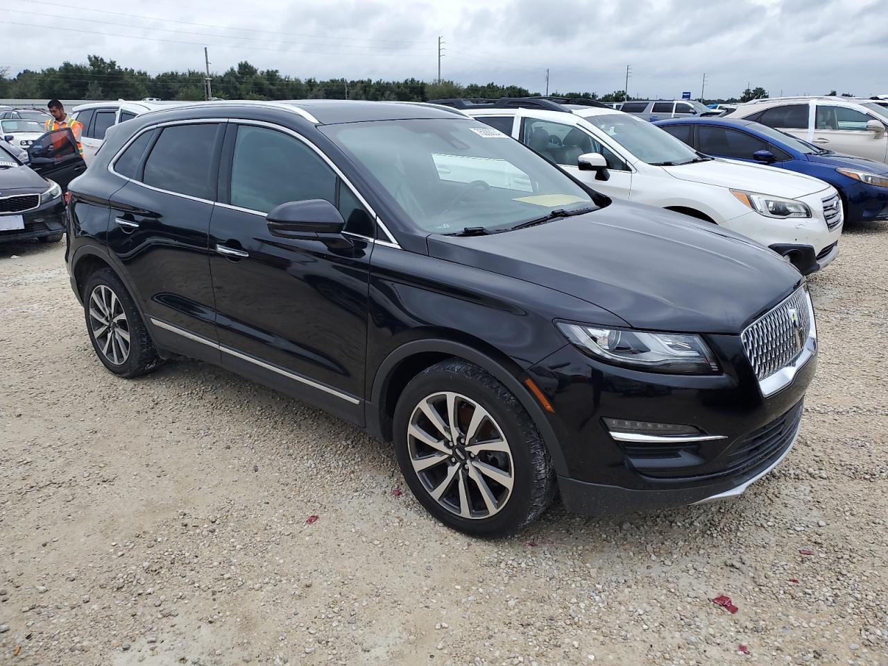 2019 Lincoln MKC - Image 4