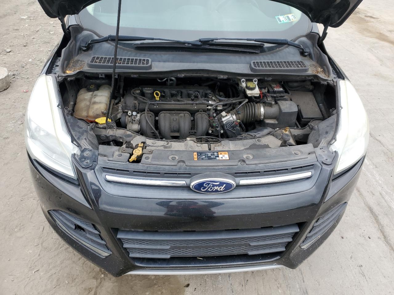 1FMCU0G75FUC23572 2015 Ford Escape Se