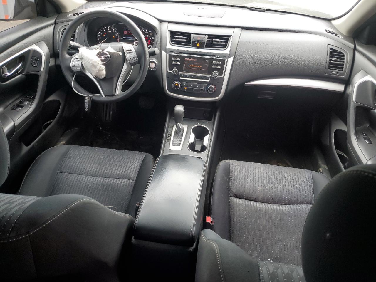 2016 Nissan Altima - Image 8