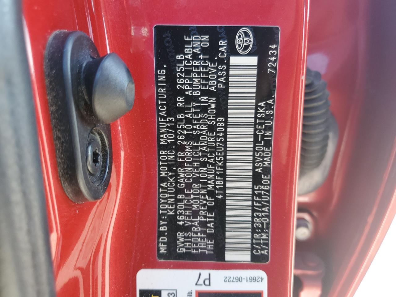 2014 Toyota Camry - Image 14