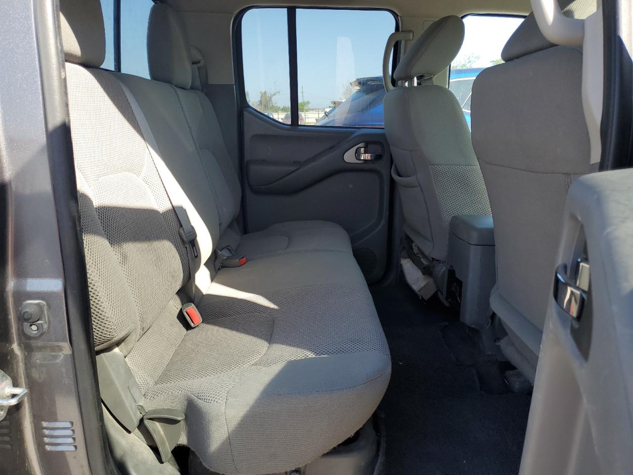 2021 Nissan Navara (Frontier) - Image 10