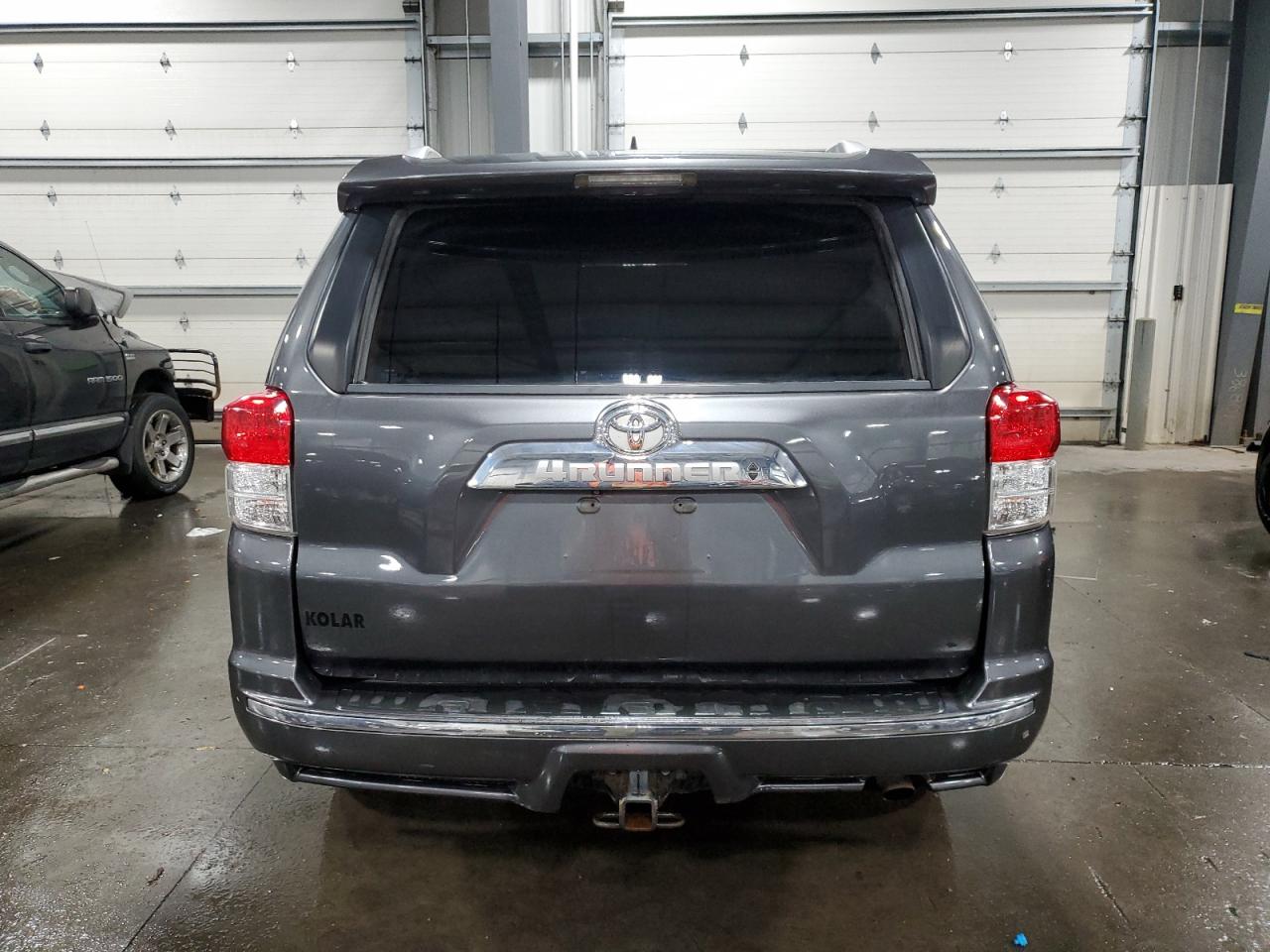 2011 Toyota 4Runner Sr5 VIN: JTEBU5JR0B5041821 Lot: 76532444