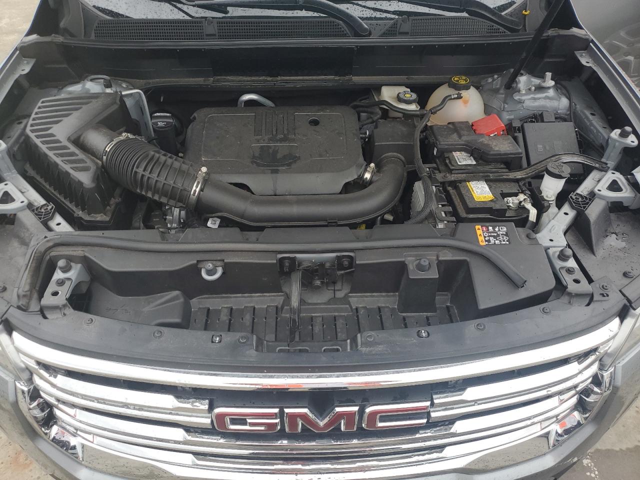 1GKKNML44PZ181131 2018 GMC Acadia Slt