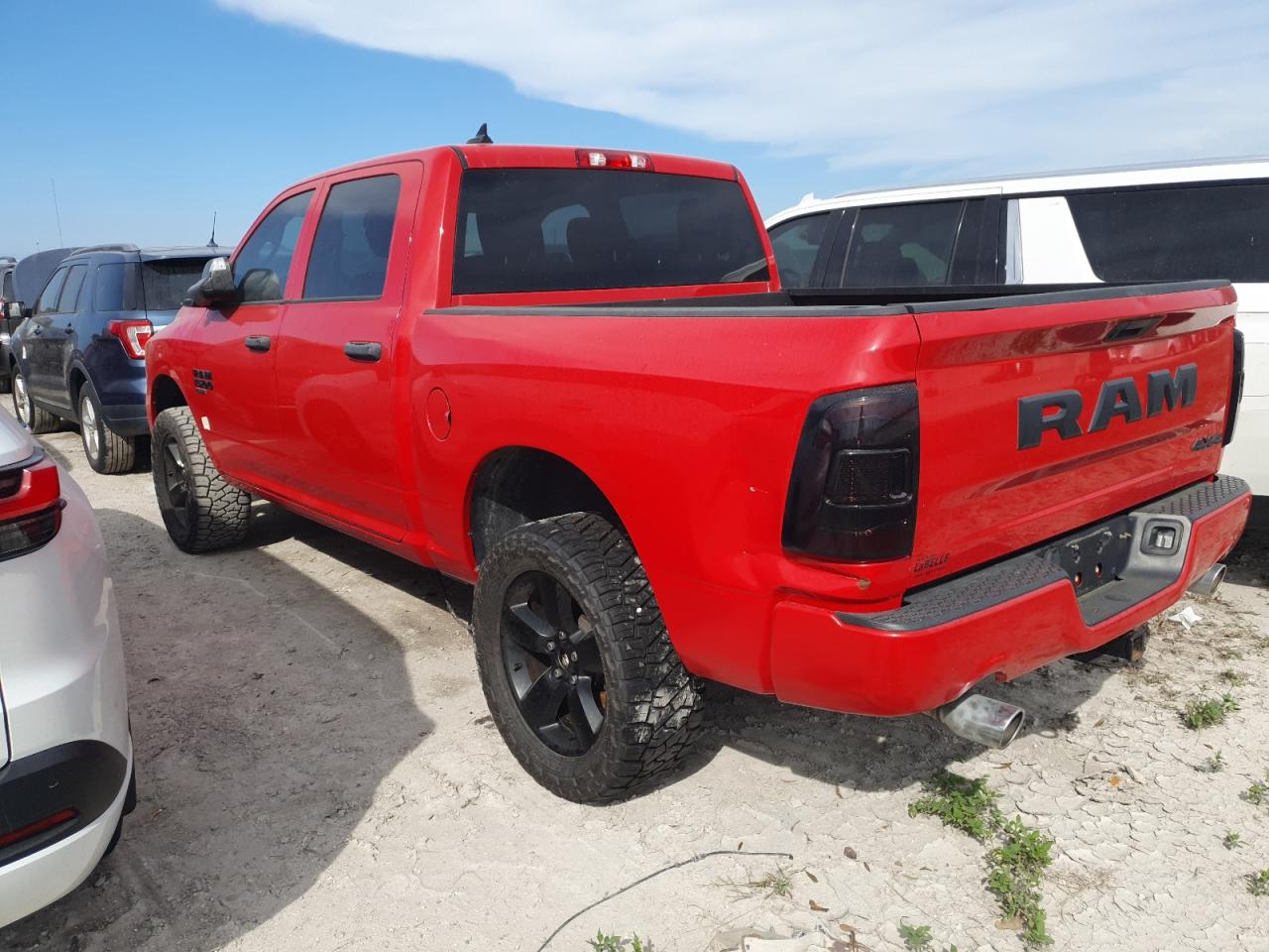 2019 RAM 1500 - Image 2