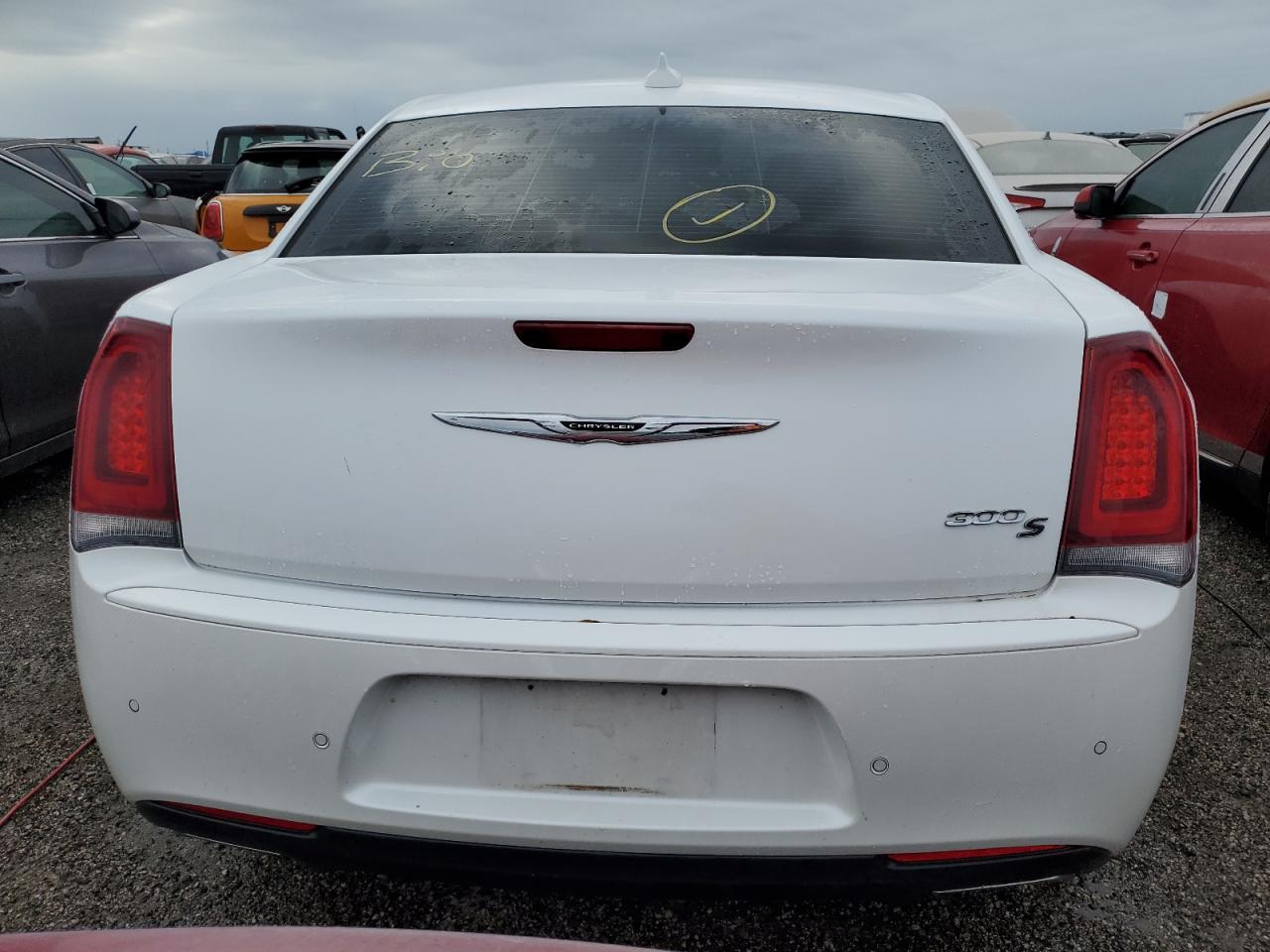 2015 Chrysler 300 S VIN: 2C3CCABG7FH854013 Lot: 75724684