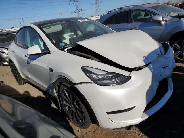  TESLA MODEL Y 2022 Белый