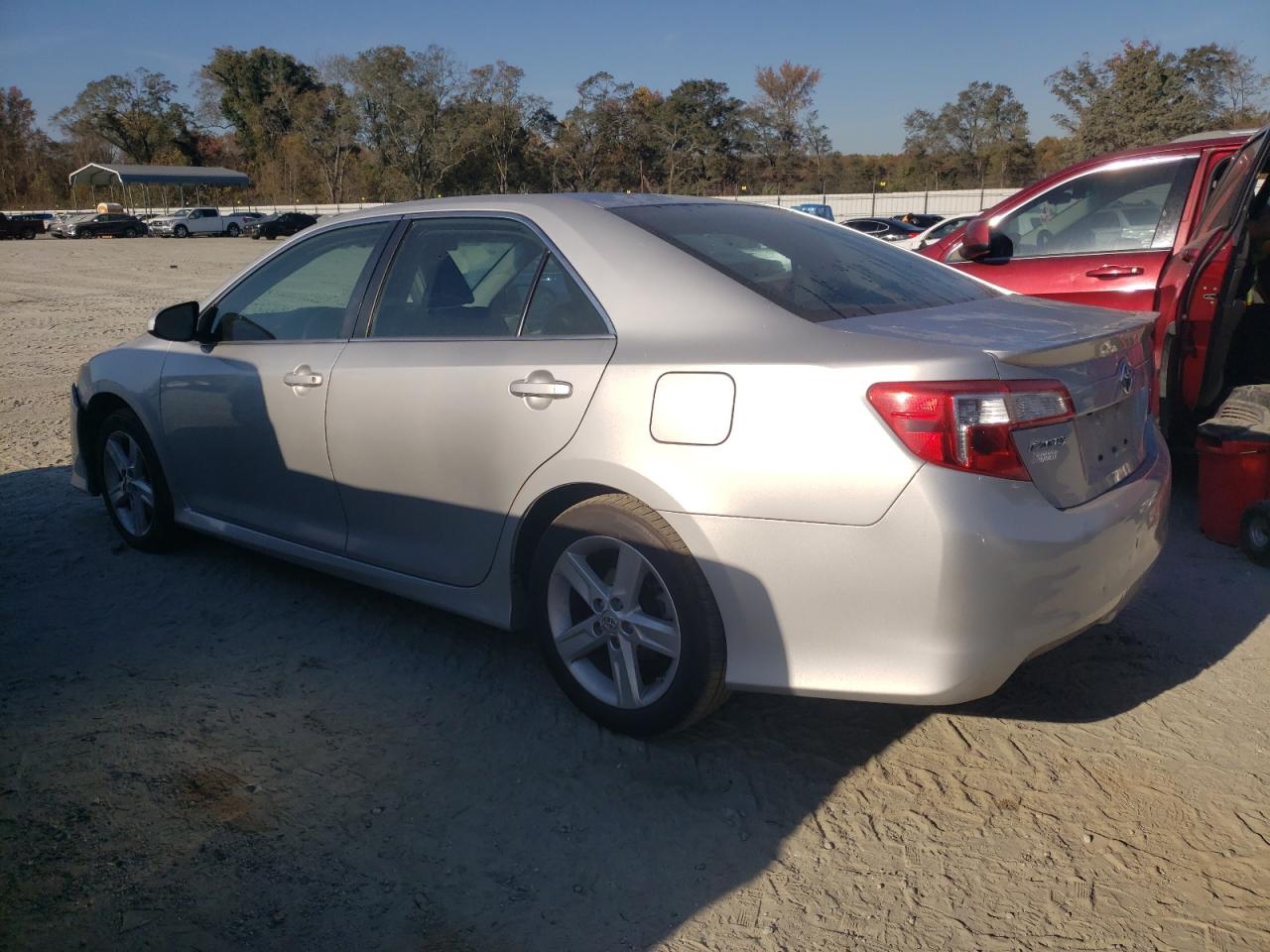 2014 Toyota Camry - Image 2