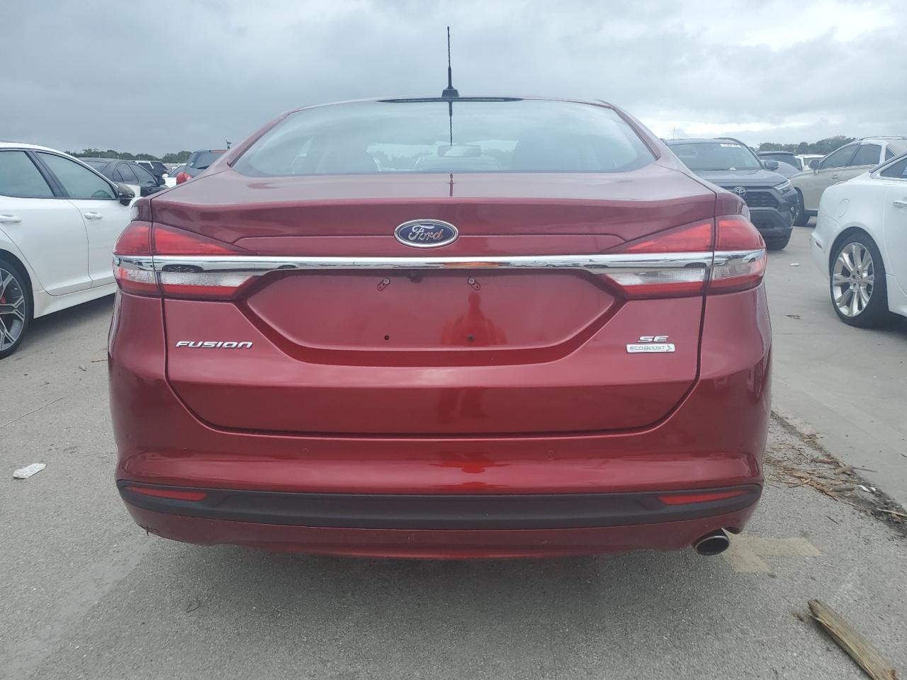 3FA6P0HD7JR238268 2018 Ford Fusion Se