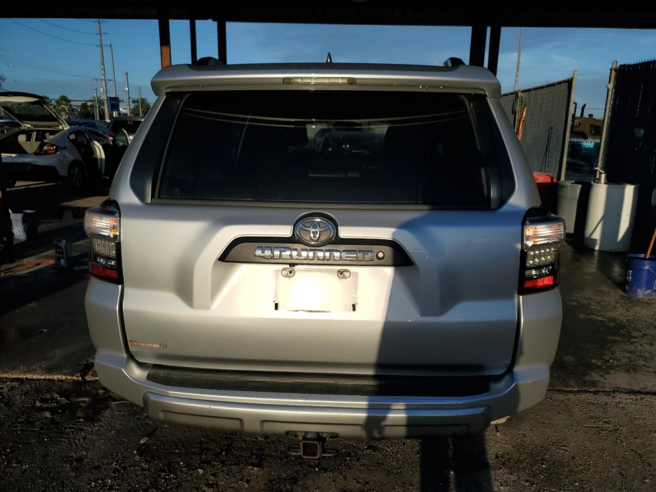 2015 Toyota 4Runner - Image 6