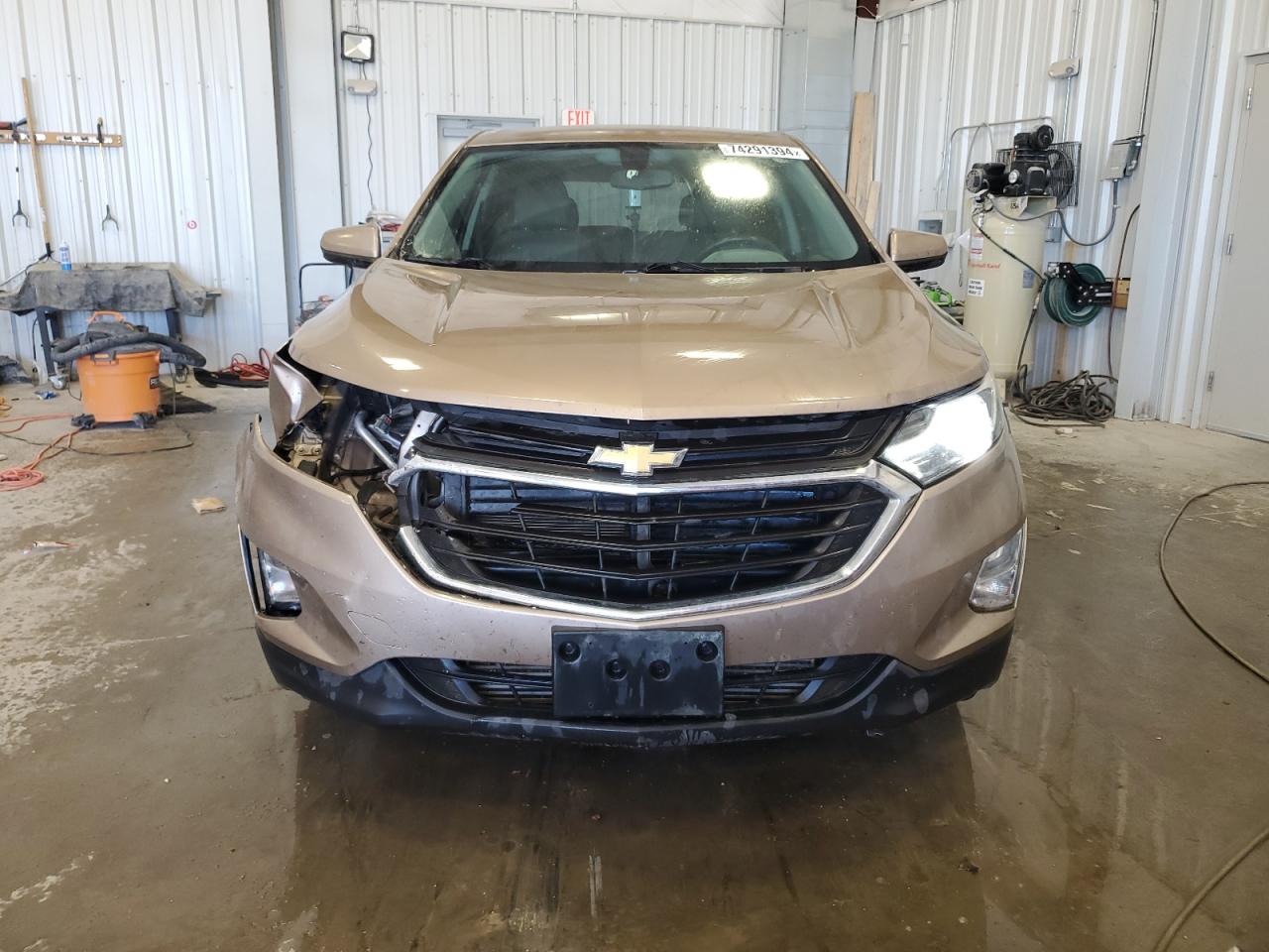 2GNAXSEV1J6248015 2018 Chevrolet Equinox Lt