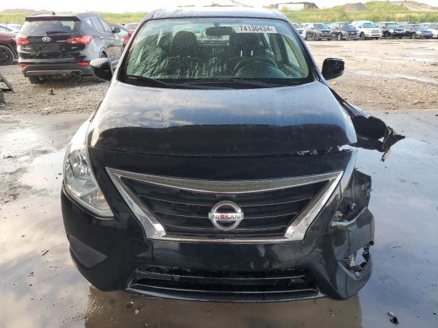  NISSAN VERSA 2018 Black