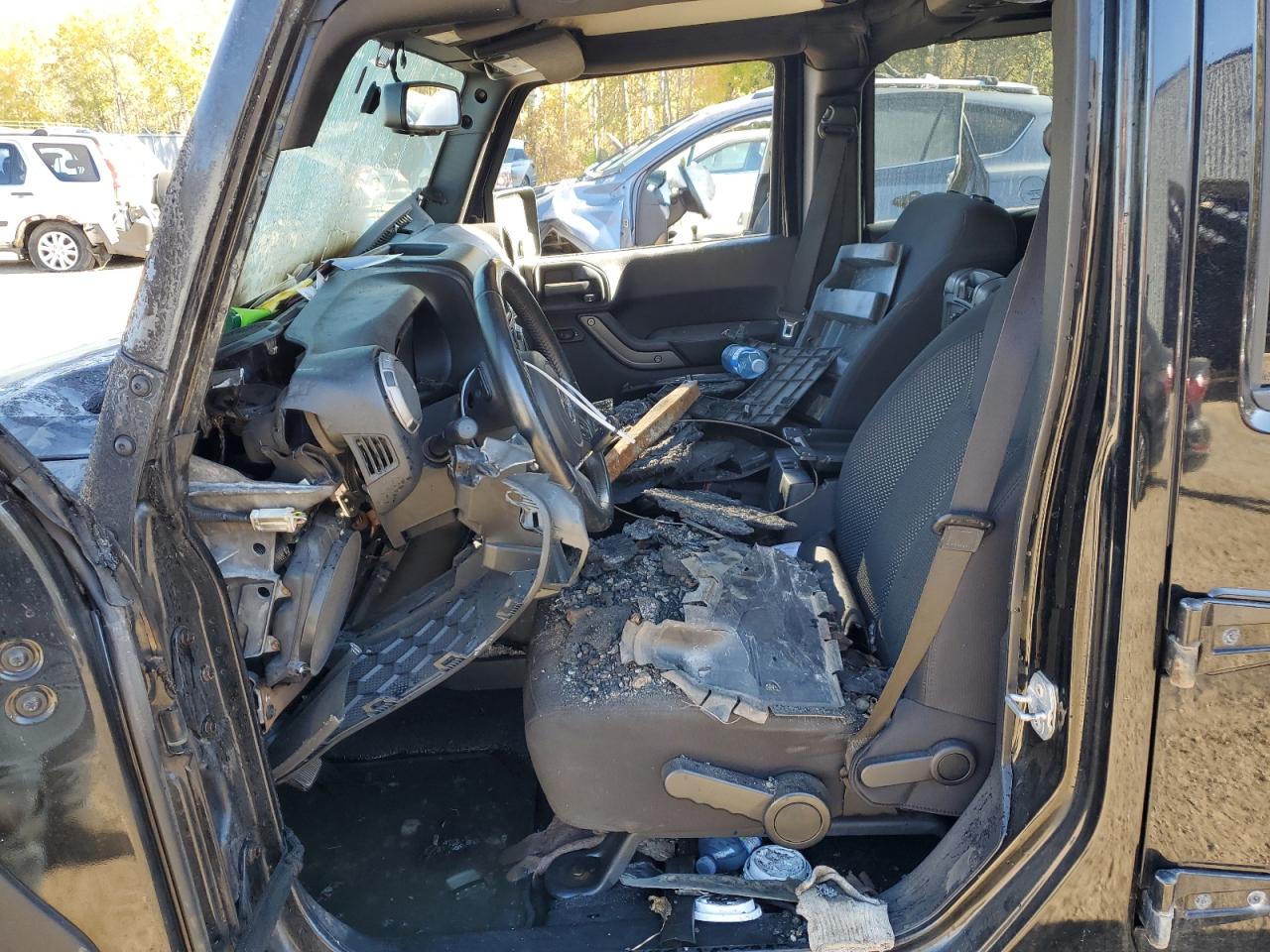 2016 Jeep Wrangler - Image 7