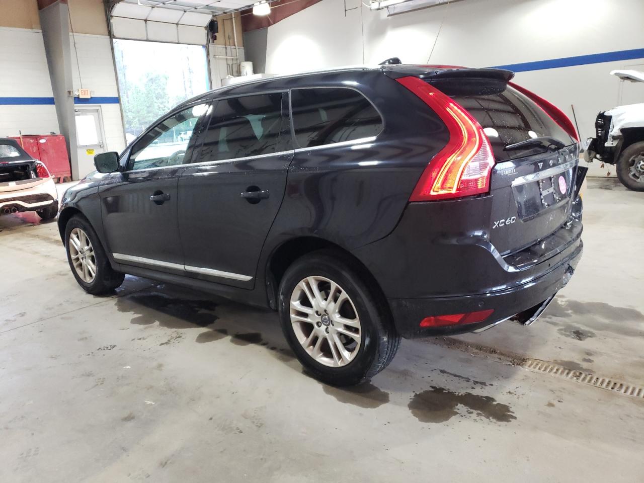 2015 Volvo Xc60 T5 Premier+ VIN: YV440MDC4F2619465 Lot: 74032174