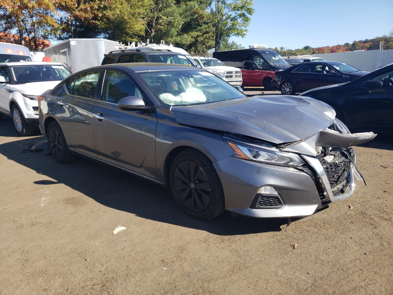 2021 Nissan Altima - Image 4