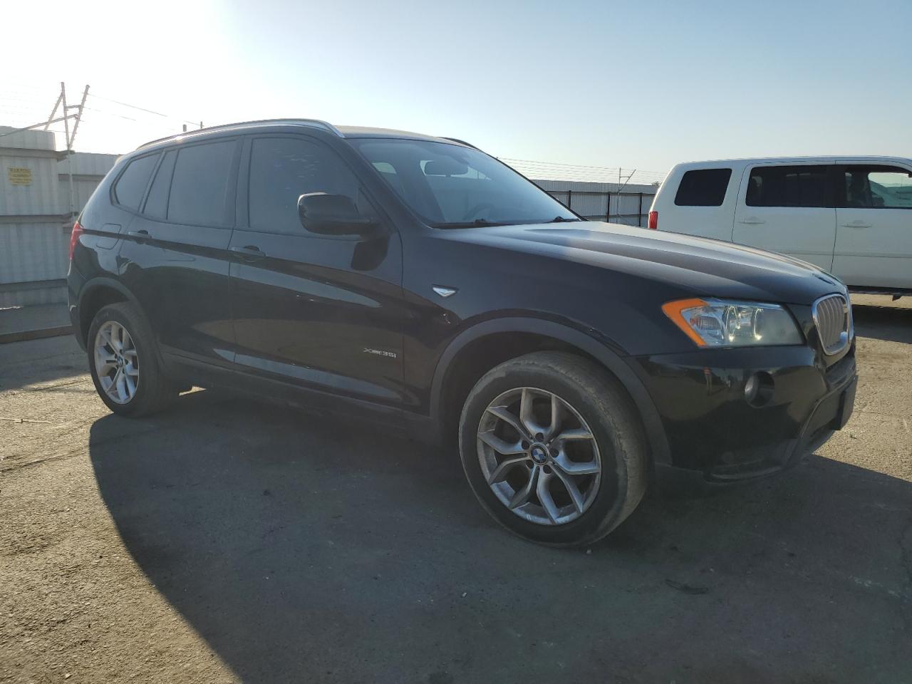 VIN 5UXWX7C53E0E79982 2014 BMW X3 no.4