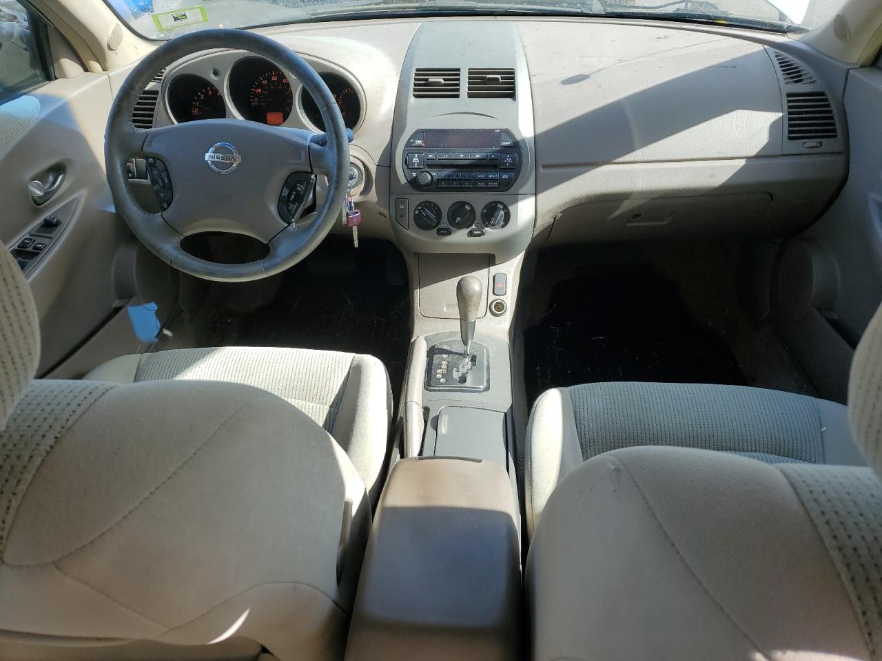 2002 Nissan Altima Base VIN: 1N4AL11D52C129927 Lot: 77950524