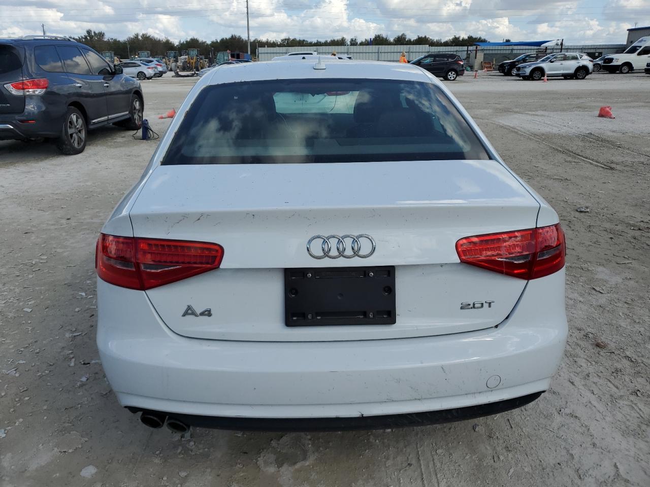 2013 Audi A4 Premium VIN: WAUAFAFL1DN043147 Lot: 74001174