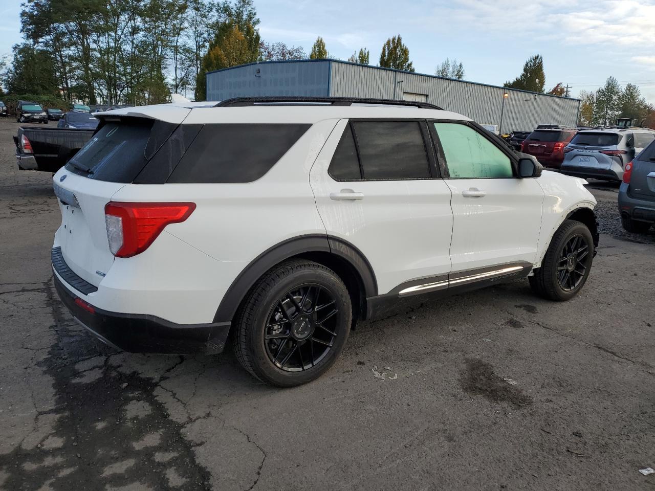2020 Ford Explorer - Image 3