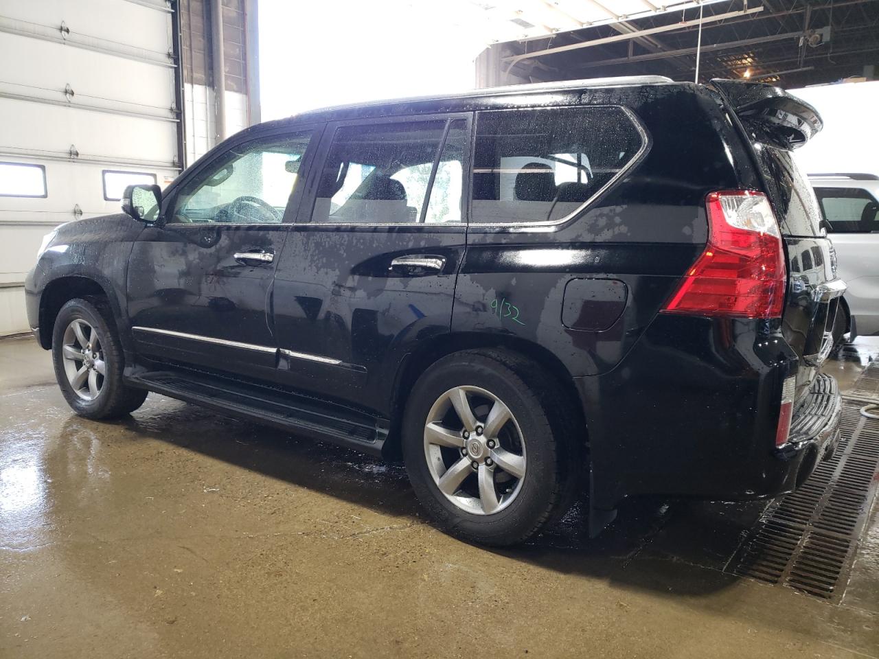 2013 Lexus GX - Image 2