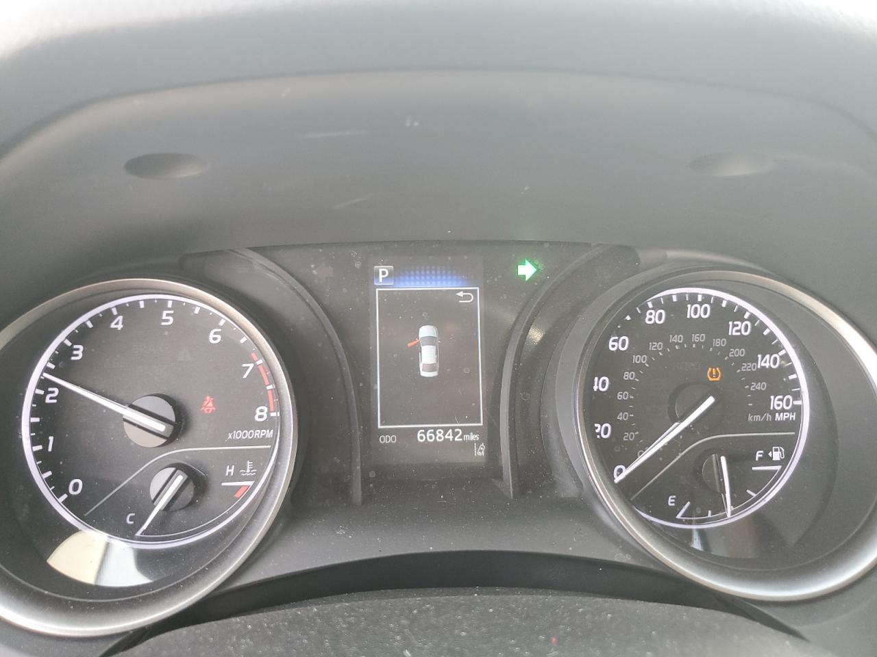 2022 Toyota Camry - Image 9