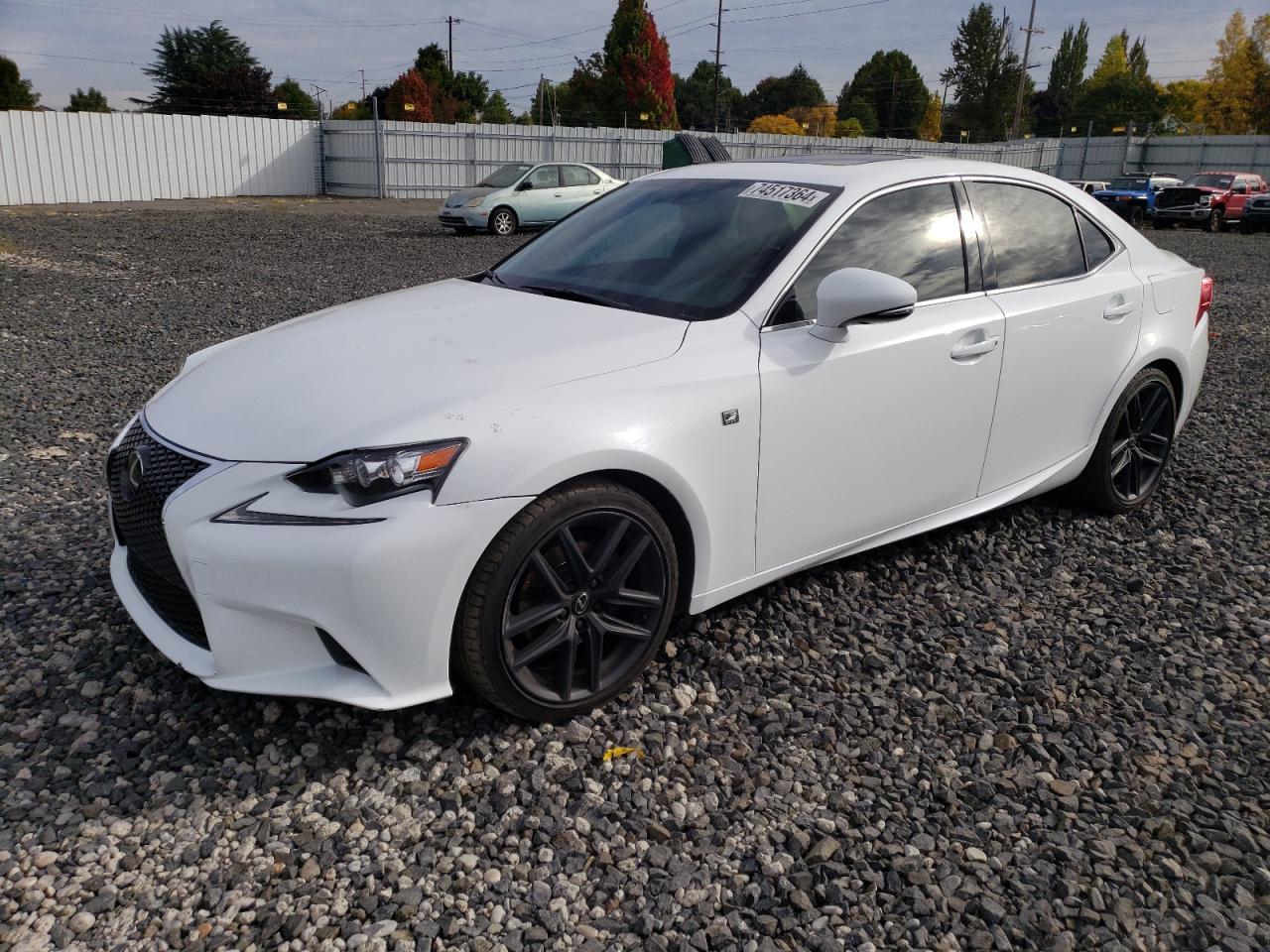 Lexus IS
