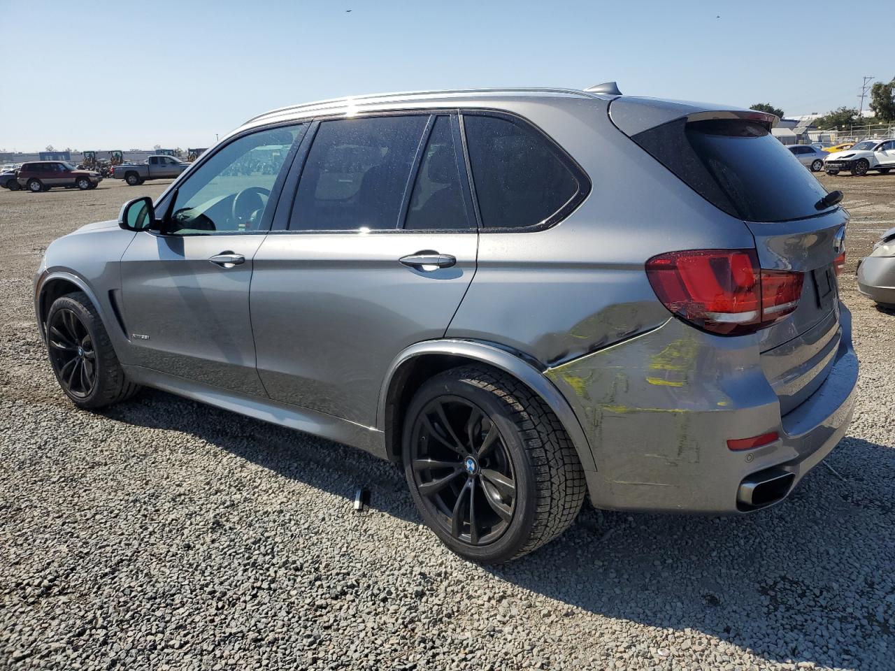 5UXKR0C30H0V81787 2017 BMW X5 - Image 2