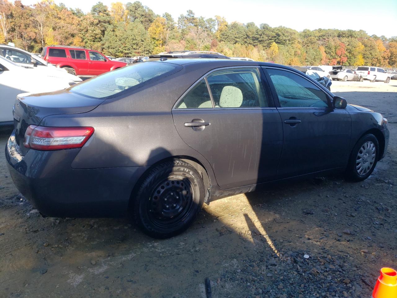 2010 Toyota Camry - Image 3