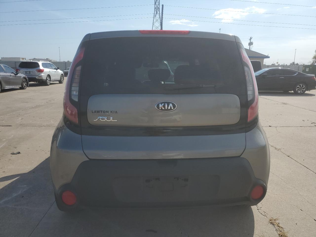 KNDJN2A20G7301158 2016 Kia Soul