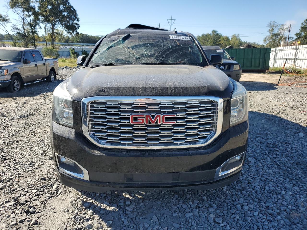 VIN 1GKS1HKJ6JR285671 2018 GMC YUKON no.5