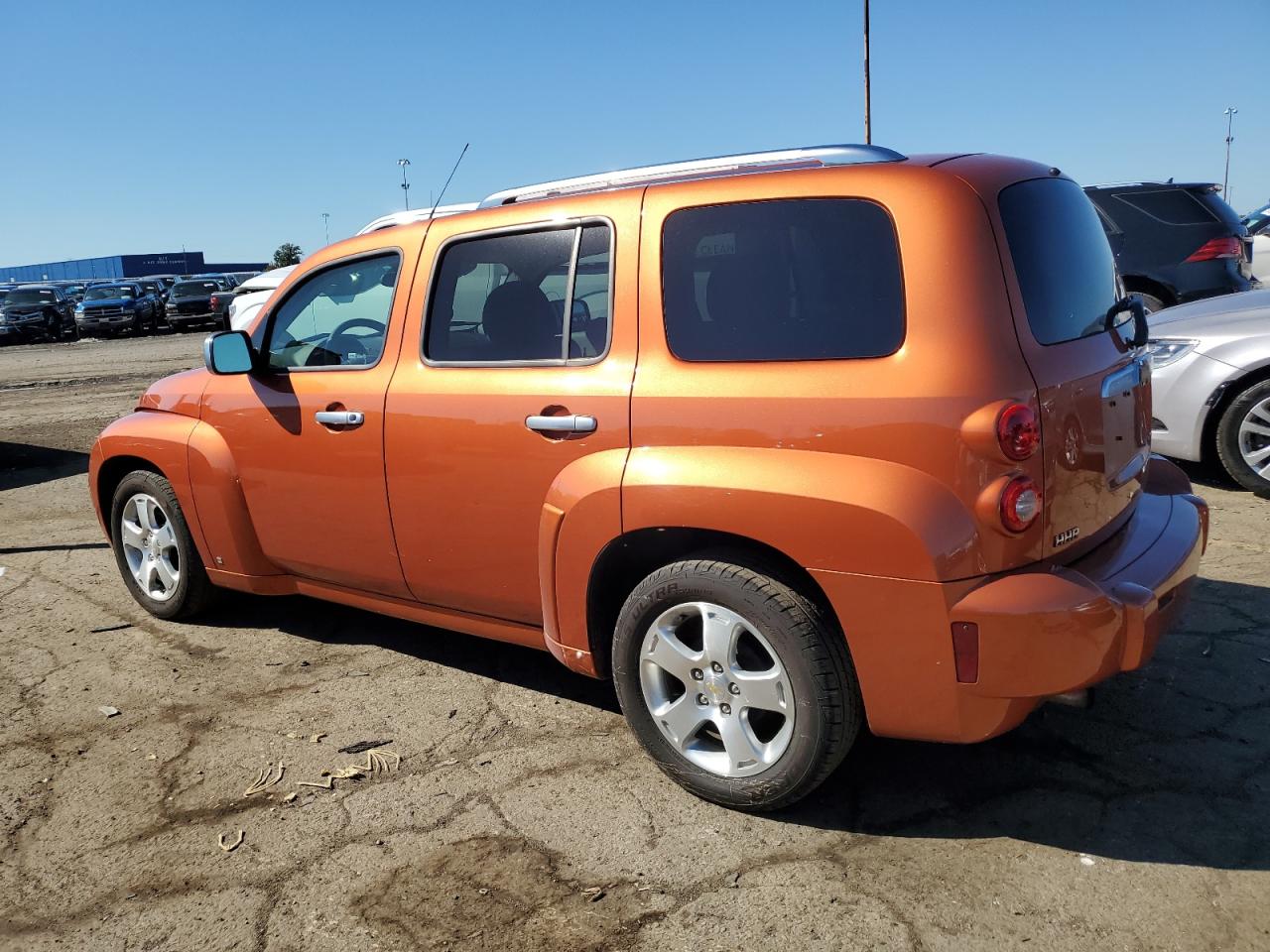 2007 Chevrolet HHR - Image 2