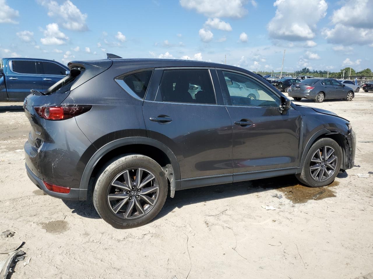 2018 Mazda CX-5 - Image 3