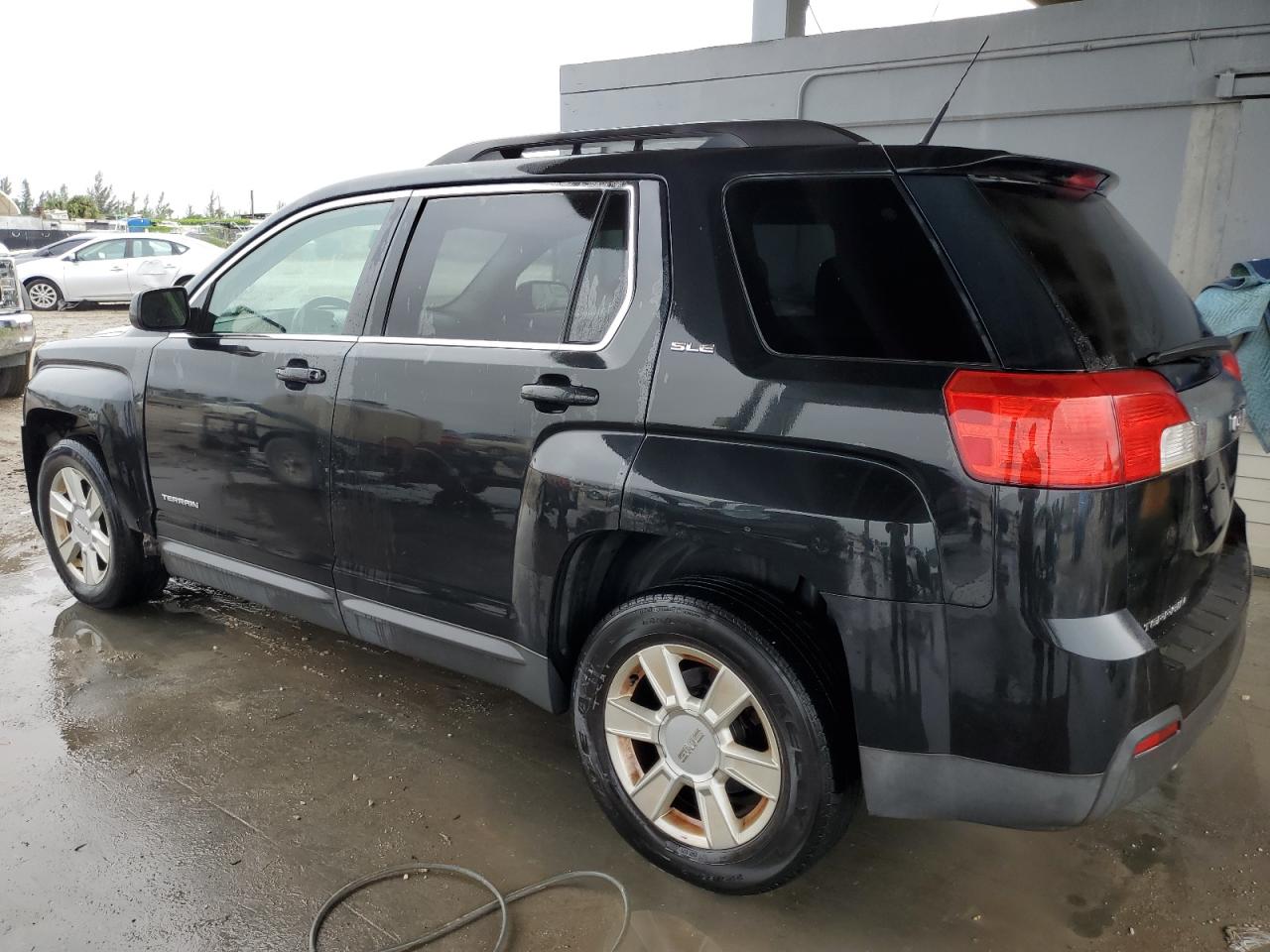 2CTFLEEW0A6372298 2010 GMC Terrain Sle