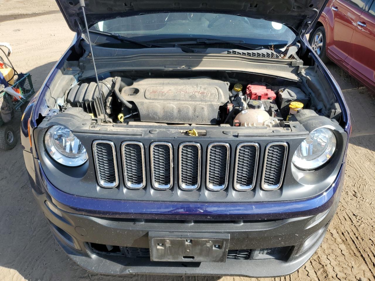 2018 Jeep Renegade - Image 13