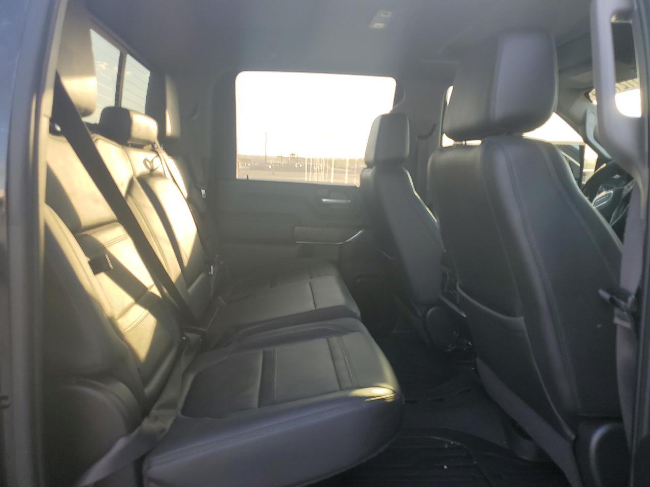 2021 GMC Sierra - Image 10