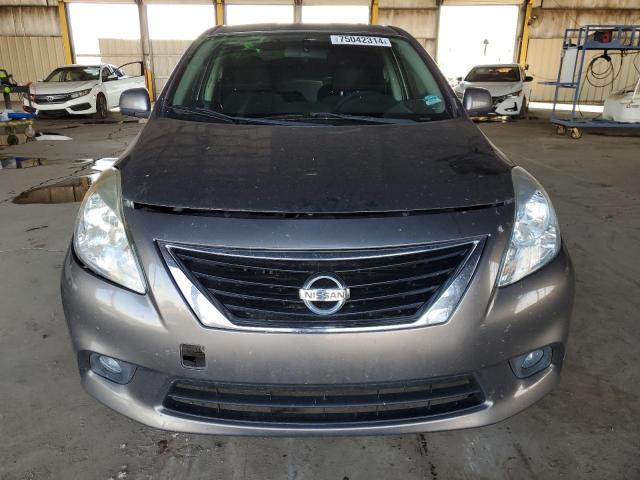  NISSAN VERSA 2014 Серый